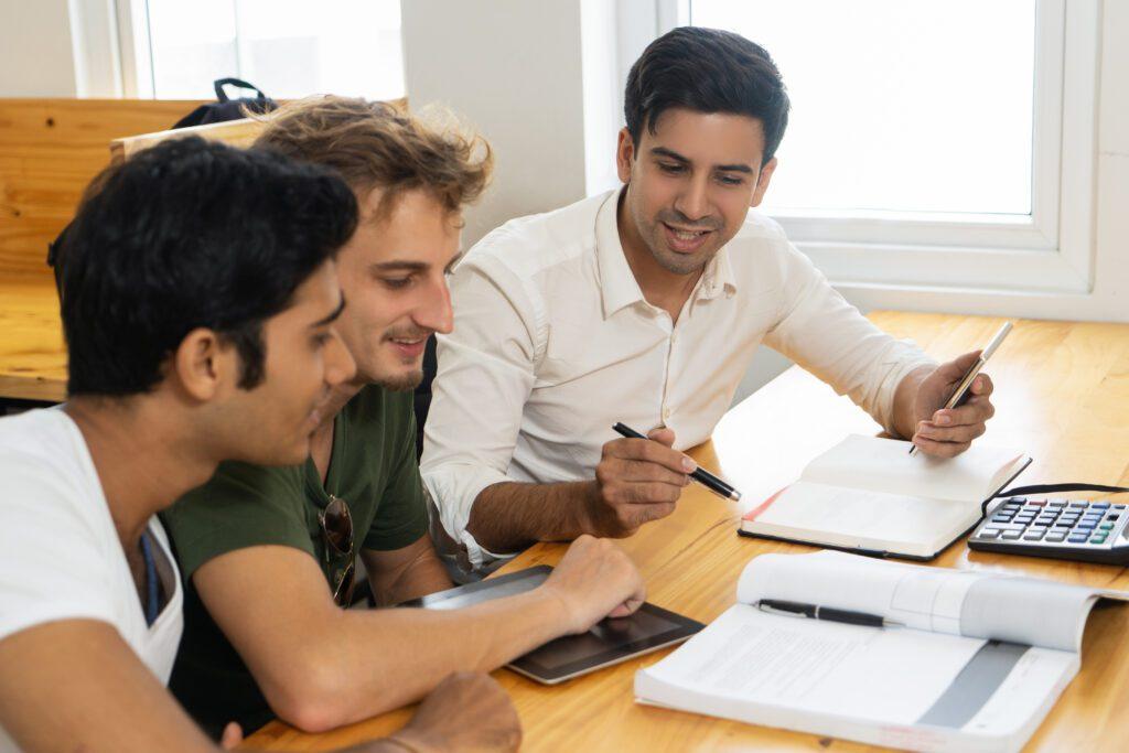 How to Choose the Right Chit Fund Scheme for You?